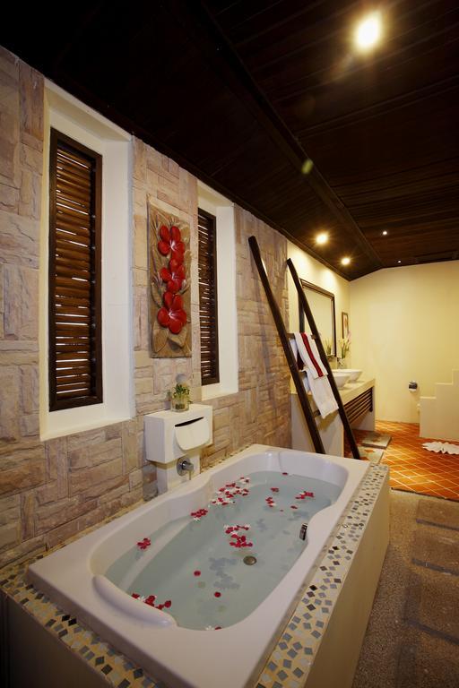 The Kara Pool Villa Nai Yang-stranden Eksteriør billede